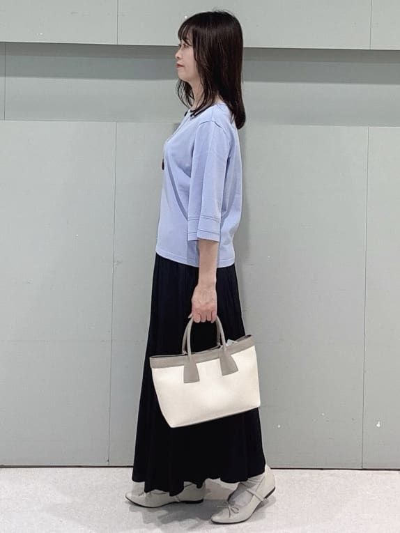makiさんの「UNTITLED｜【定番人気/はっ水/洗える】タスランショートトレンチコート」を使ったコーディネート