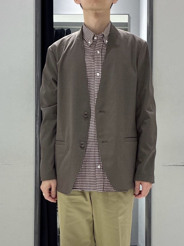 わいずみさんの「TAKEO KIKUCHI｜【ON／OFF兼用】CARREMANファブリック ノーカラージャケット」を使ったコーディネート
