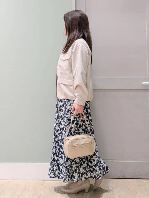 チグ♪さんの「grove｜【貴島明日香さん着用・洗える】麻調ノーカラーブルゾン」を使ったコーディネート