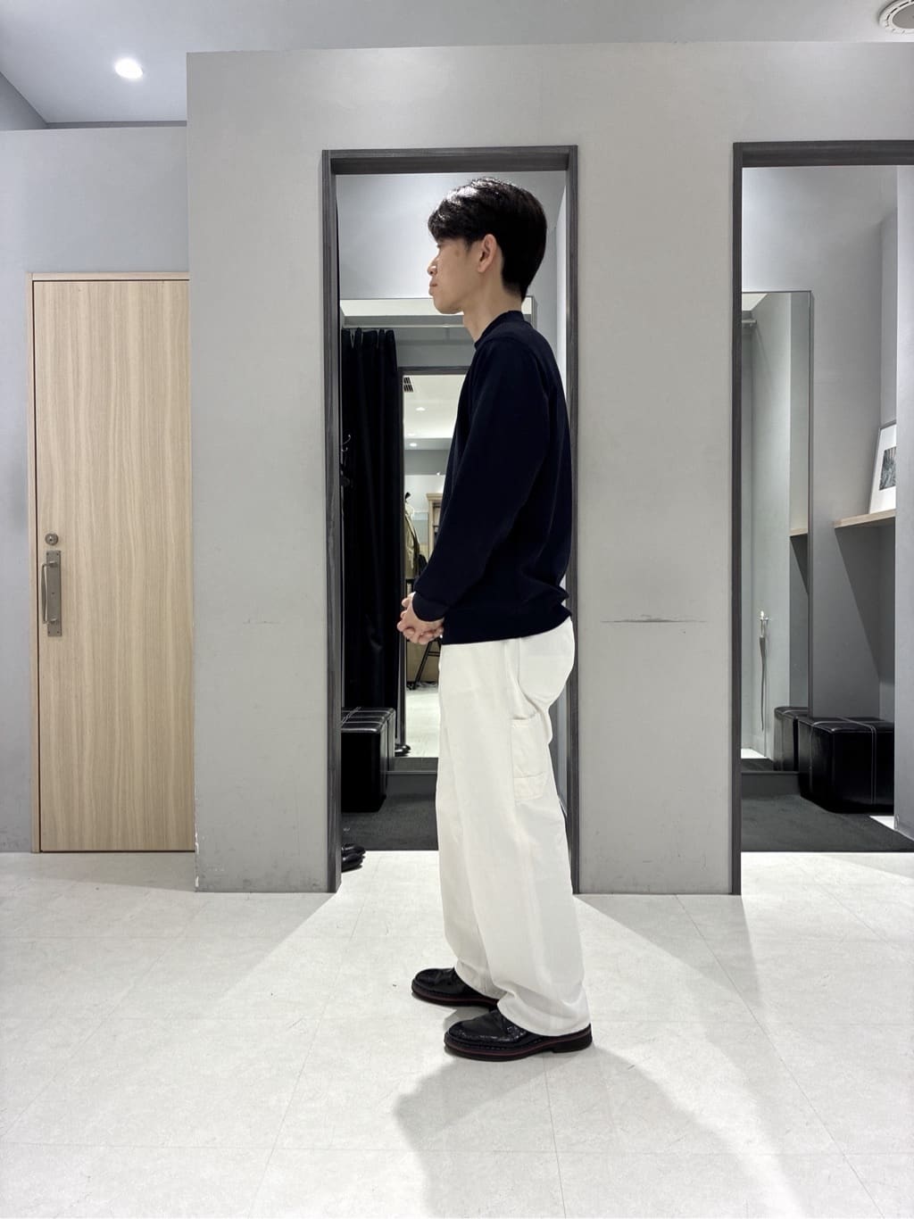 わいずみさんの「TAKEO KIKUCHI｜【360&deg;ストレッチ／軽量】None Of Stress ライト ジャケット（セットアップ対応）」を使ったコーディネート