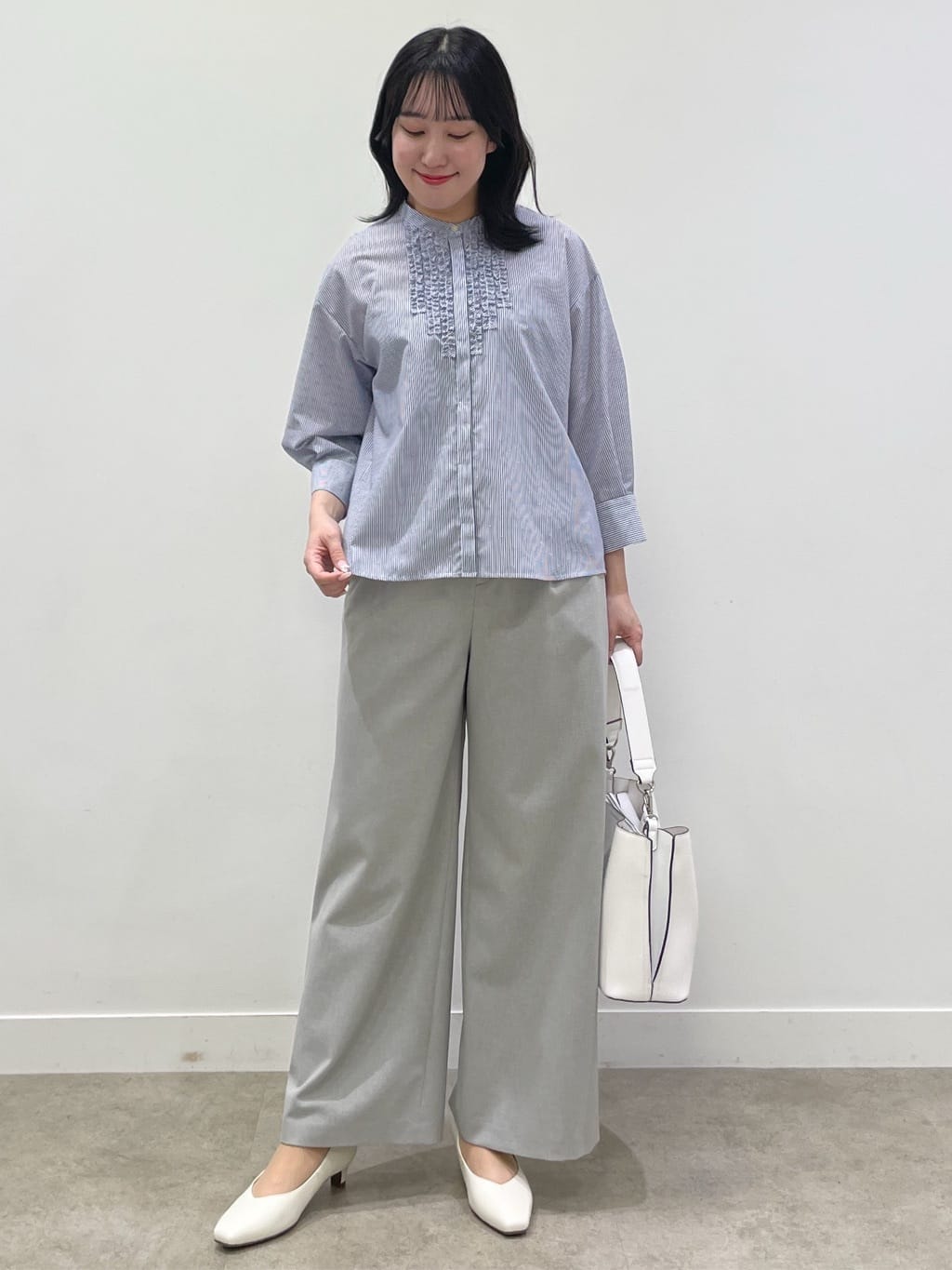 yukariさんの「Reflect｜【接触冷感】八分袖フロントフリルブラウス」を使ったコーディネート