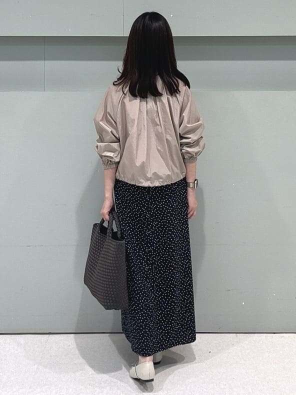 makiさんの「UNTITLED｜◆【セットアップ可/はっ水】シャイニータイプライターブルゾン」を使ったコーディネート