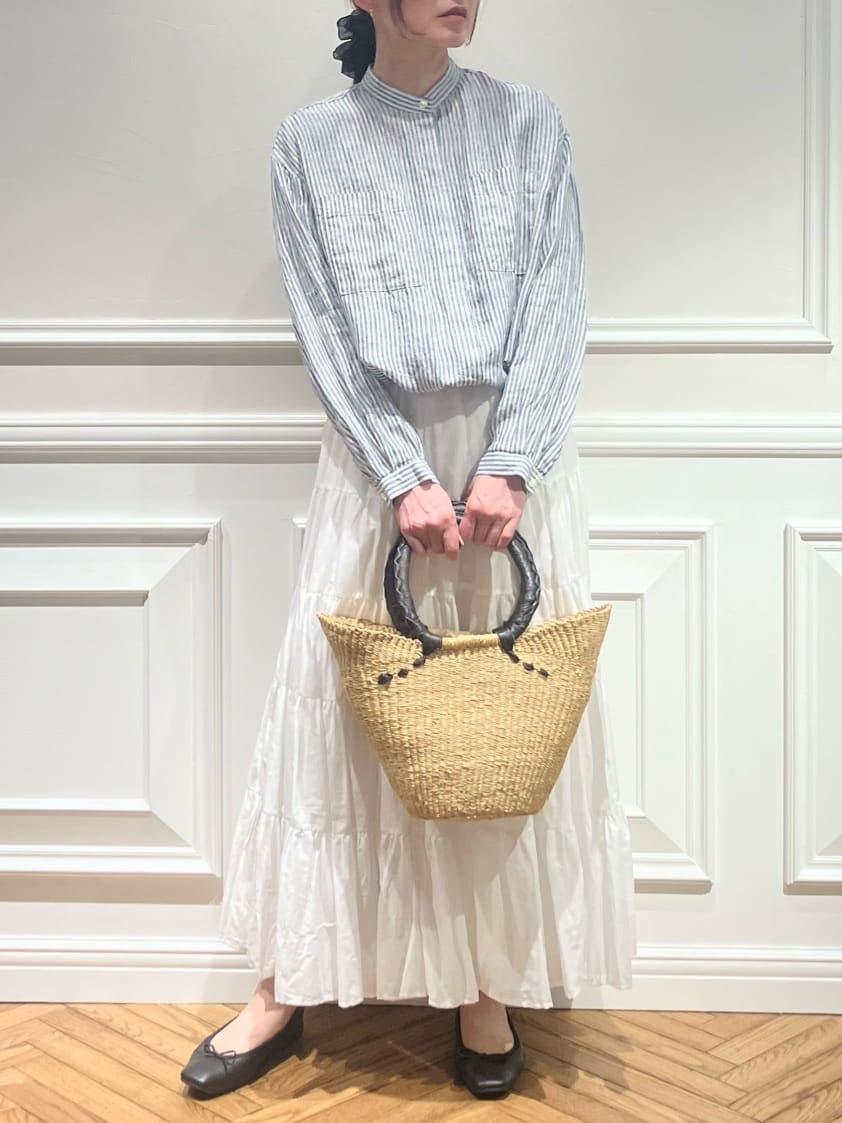 TSUKUIさんの「DRESSTERIOR｜【2WAY/羽織にも】ウォッシャブルリネン ドロストシャツ」を使ったコーディネート