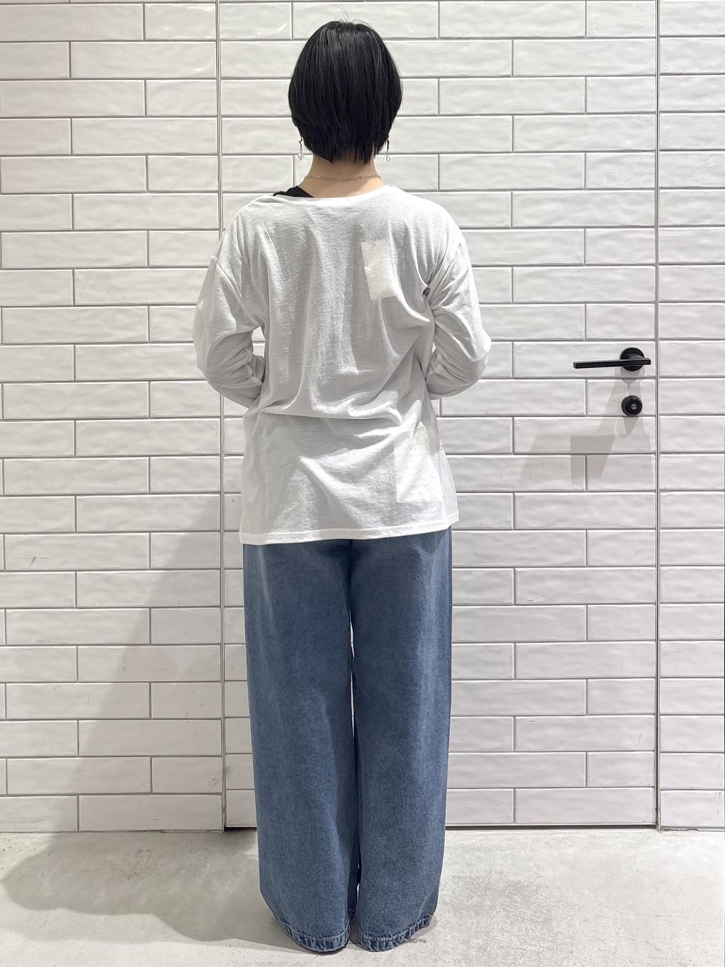 ayumiさんの「OPAQUE.CLIP｜シアースリットカットソー【洗濯機OK】」を使ったコーディネート