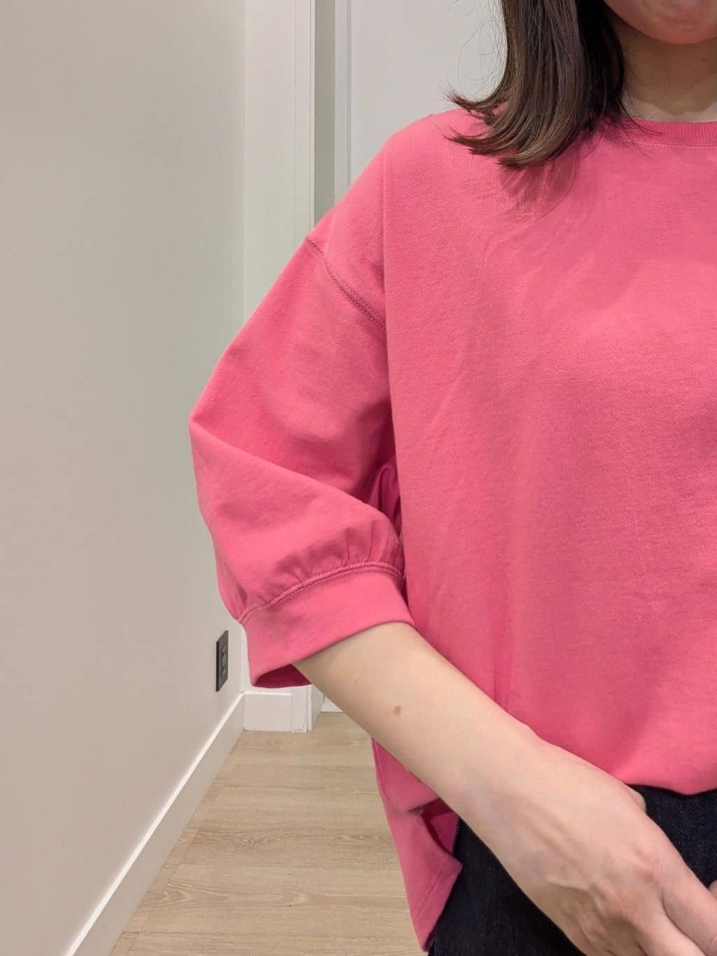 enさんの「Dessin｜【360度可愛い】バックヘンリーカットソー5分袖」を使ったコーディネート