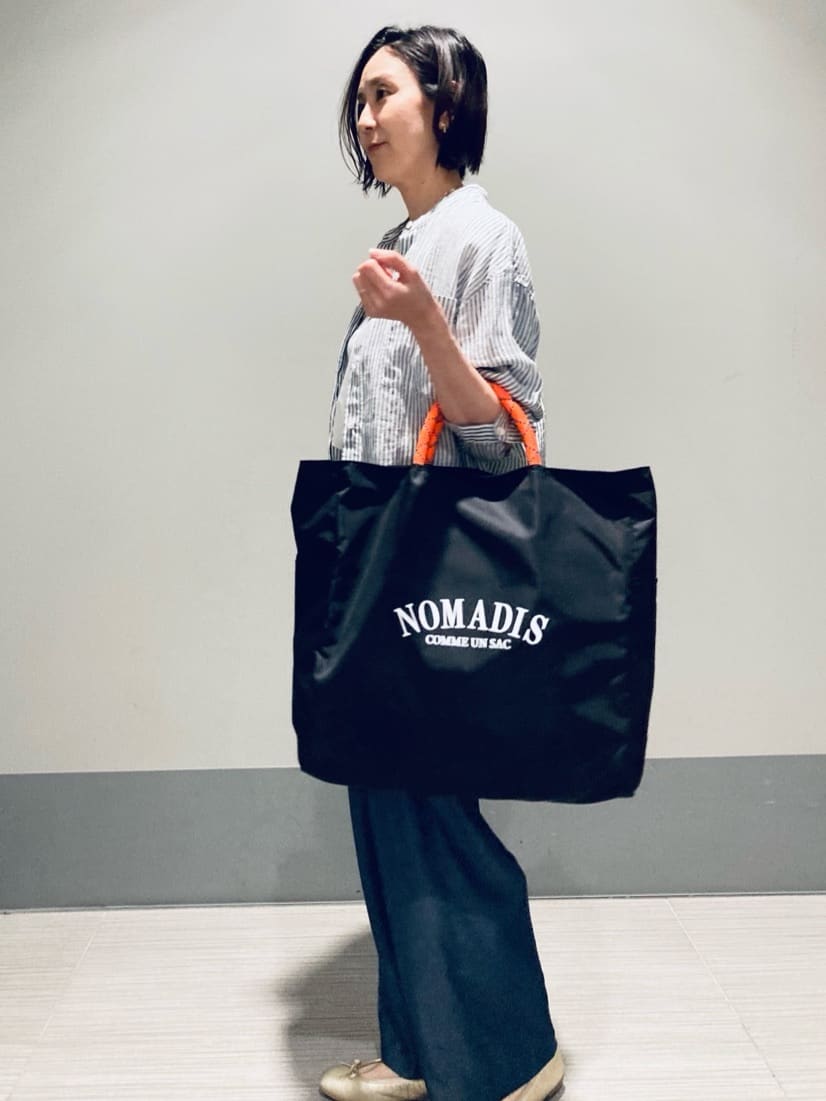 Furuさんの「DRESSTERIOR｜【接触冷感／抗菌防臭／消臭】アイスクリアコットン Bonsoir ロゴTシャツ」を使ったコーディネート