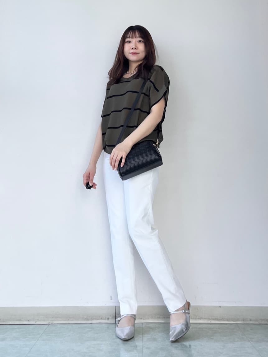 KAHOさんの「UNTITLED｜【11色展開/体型カバー】前後2WAYフレンチスリーブニット」を使ったコーディネート