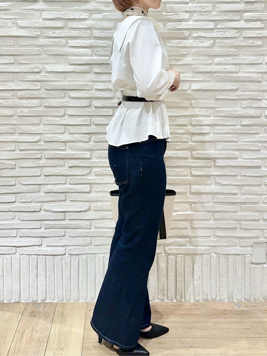 Hana...eさんの「index｜カシュクールタックシャツ【洗濯機OK／ストレッチ】」を使ったコーディネート