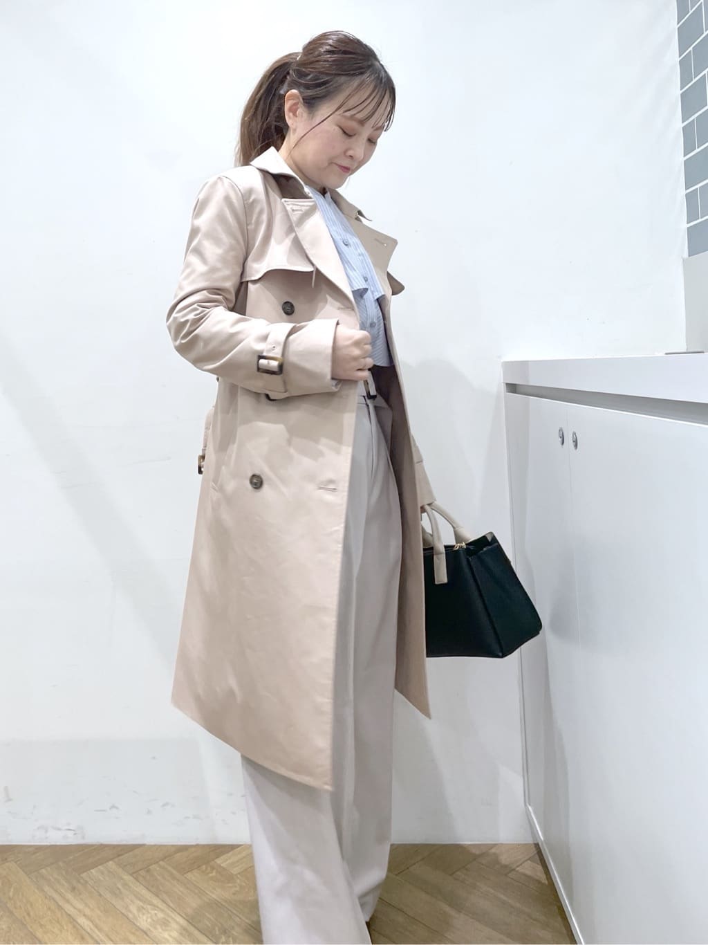 Junさんの「index｜フリルキーネックシャツ【洗濯機OK／イージーアイロン／防シワ】《XS～LL／7col》」を使ったコーディネート