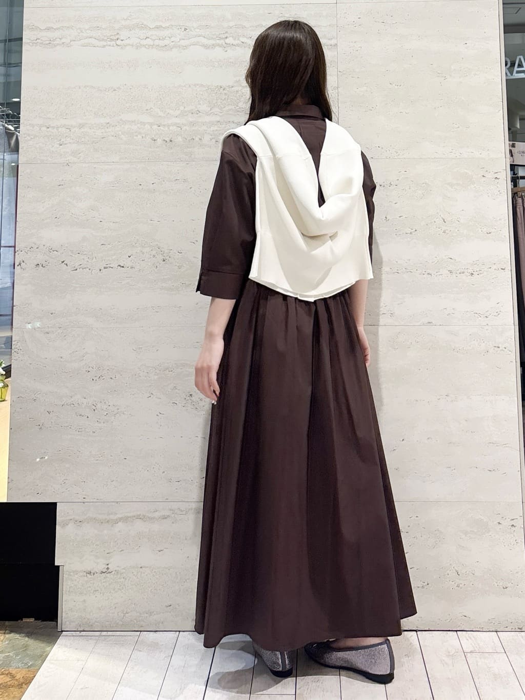 かほさんの「OPAQUE.CLIP｜リボンベルト付きシャツワンピース【洗濯機OK／防シワ加工】」を使ったコーディネート