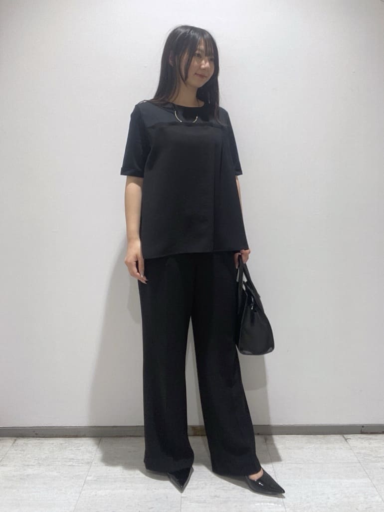 meiさんの「INDIVI｜【着る日傘／SETUP可能】ビスチェレイヤード風トップス」を使ったコーディネート