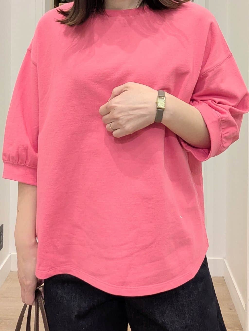 enさんの「Dessin｜【360度可愛い】バックヘンリーカットソー5分袖」を使ったコーディネート