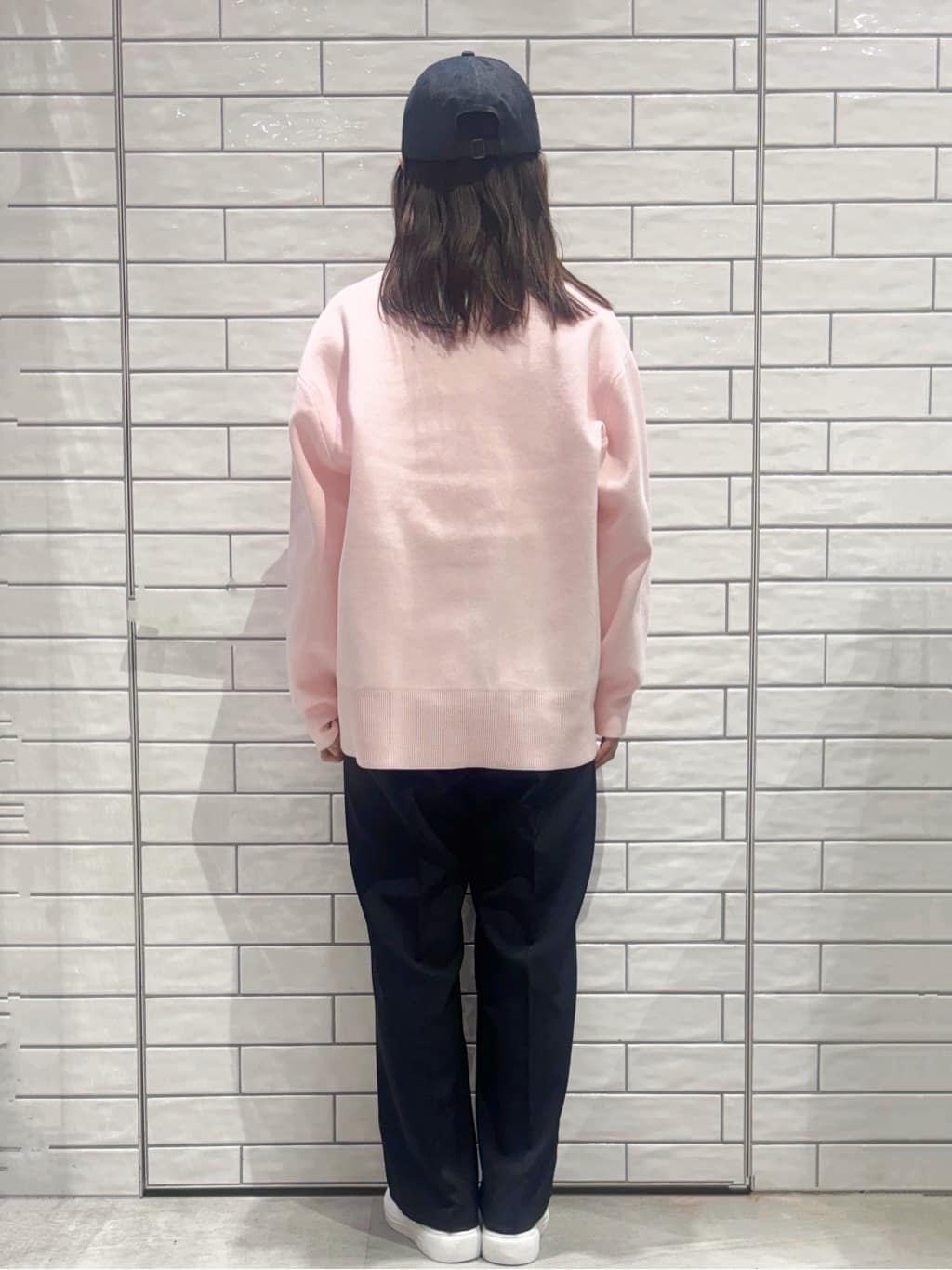 ranさんの「OPAQUE.CLIP｜ロゴプリント＆刺繍Tシャツ【洗濯機OK】」を使ったコーディネート