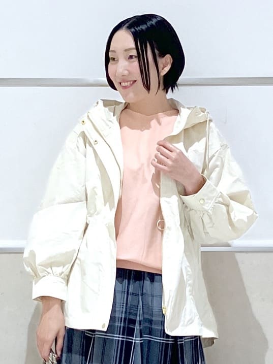 eriko さんの「Dessin｜【撥水・洗える】フーデッドライトブルゾン」を使ったコーディネート