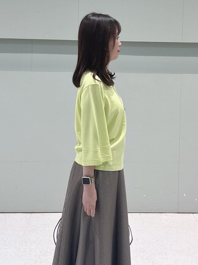 makiさんの「UNTITLED｜【洗える/清涼感】袖スリットニットプルオーバー」を使ったコーディネート