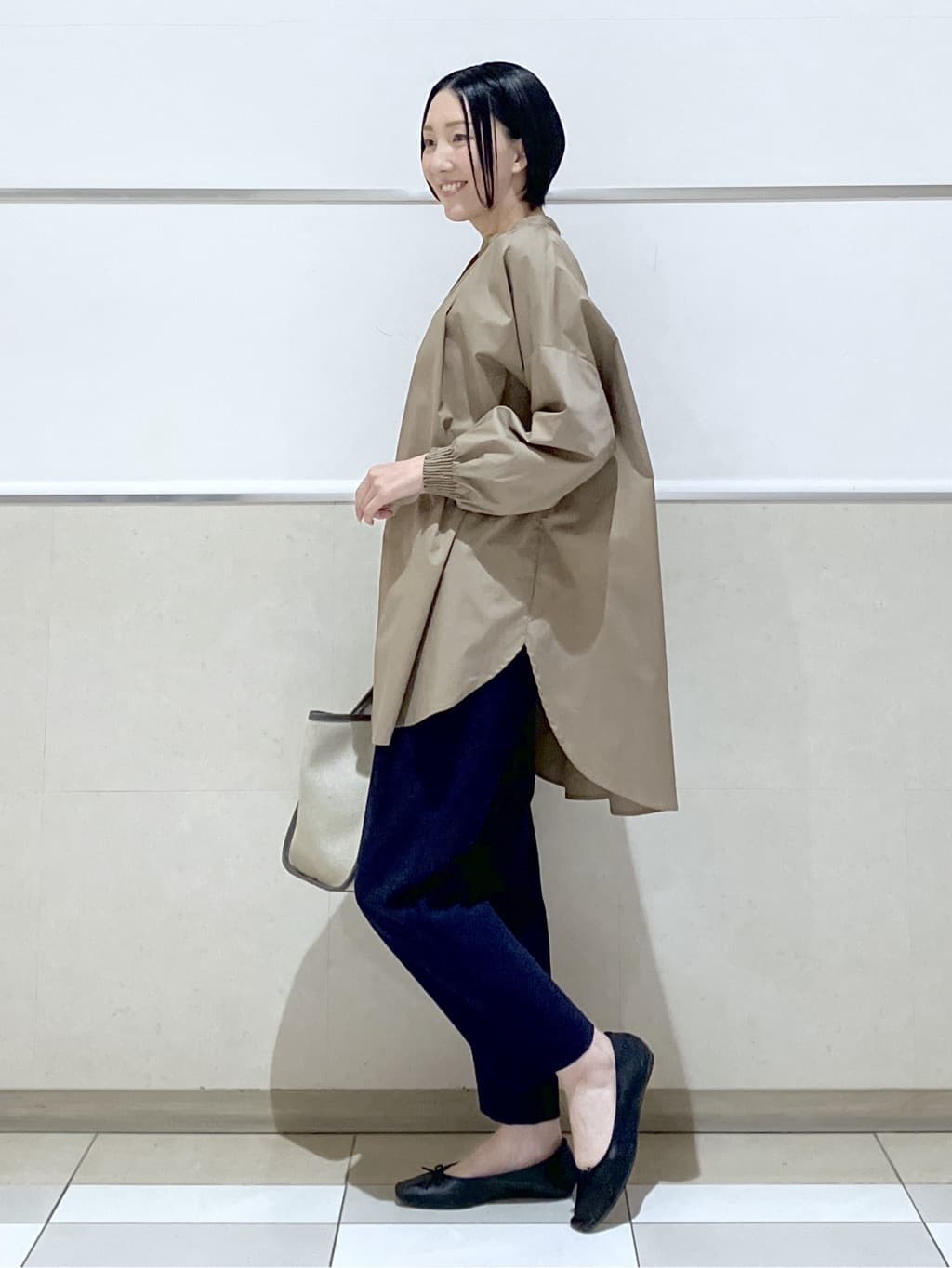 eriko さんの「Dessin｜【洗える】シャーリングネックチュニックシャツ」を使ったコーディネート