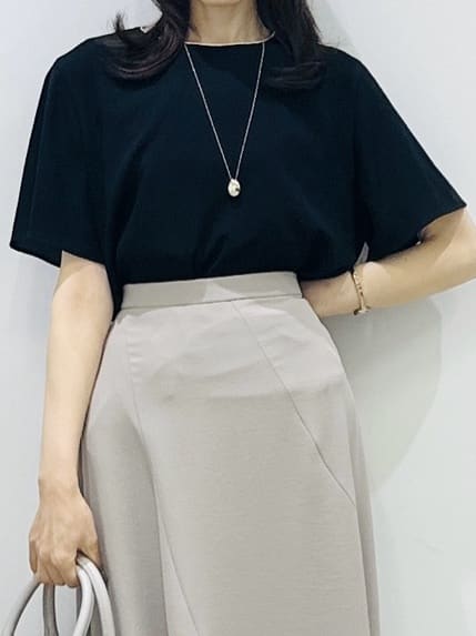 Miwaさんの「UNTITLED｜◆【さらりと快適/セットアップ可/UV/接触冷感】スラブカラーレスジャケット」を使ったコーディネート