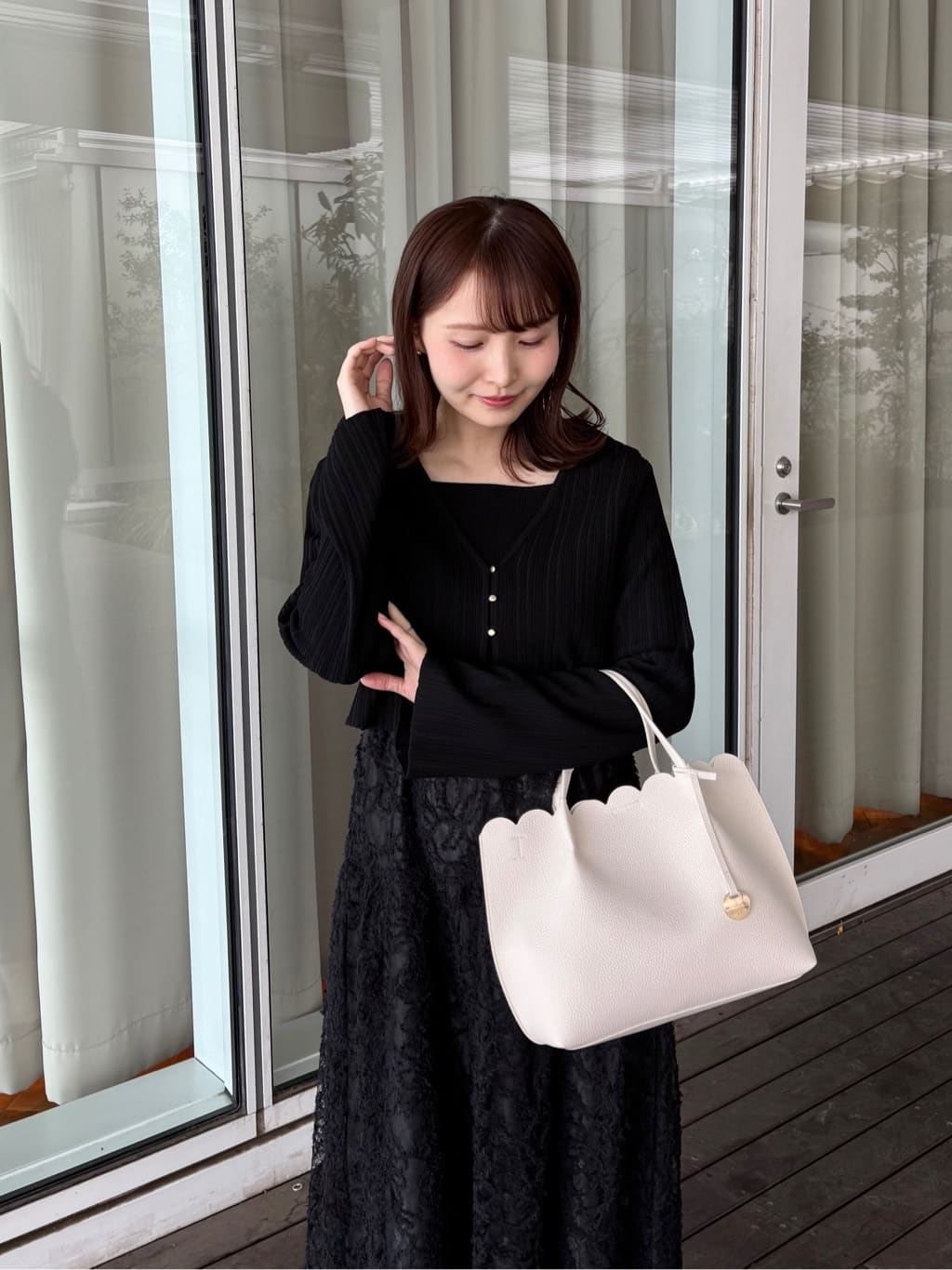 みさかさんの「index｜《ツインセット》カーディガン&times;ニットドッキングワンピース【洗濯機OK】」を使ったコーディネート