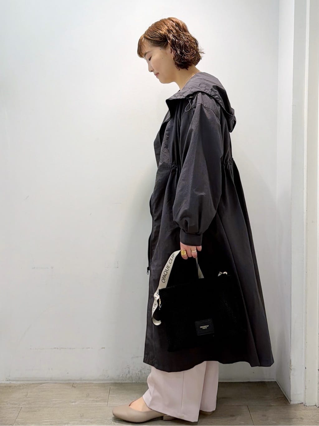 sumicaさんの「OPAQUE.CLIP｜撥水フードZIPロングコート【洗濯機OK】」を使ったコーディネート
