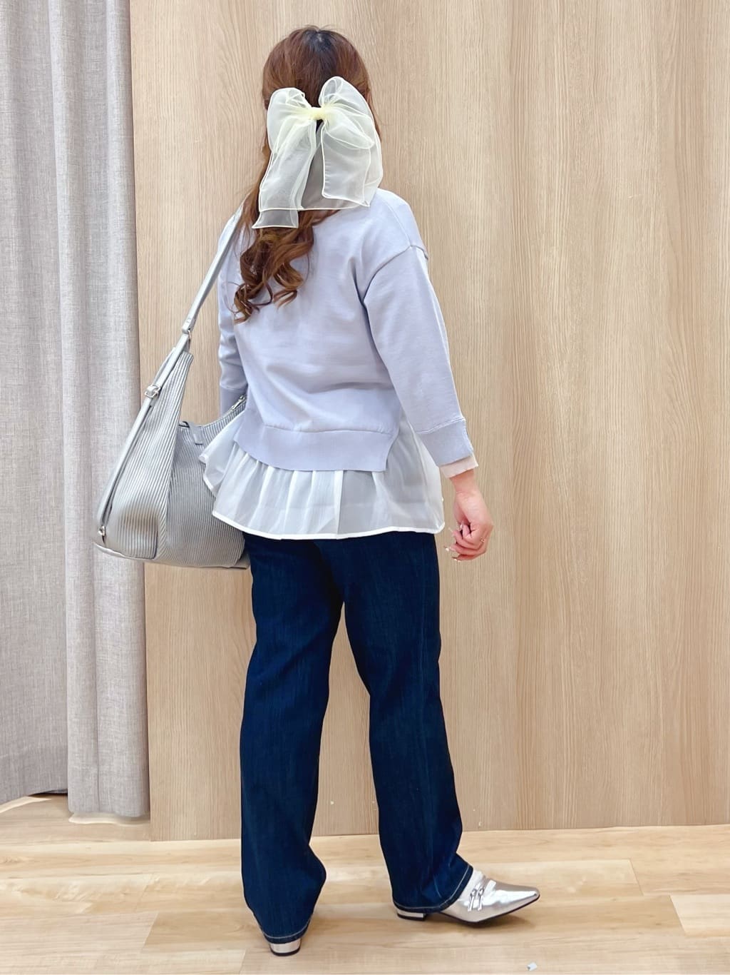 みことさんの「grove｜【選べる着丈】大人のためのストレートデニムパンツ」を使ったコーディネート