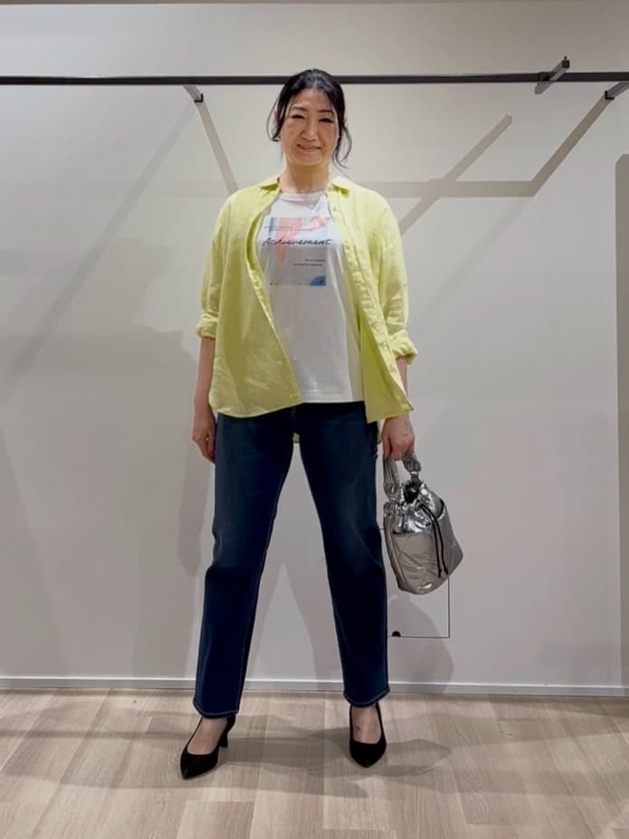 TOMOMIさんの「UNTITLED｜【接触冷感／2WAY】カシュクールリネンシャツ」を使ったコーディネート