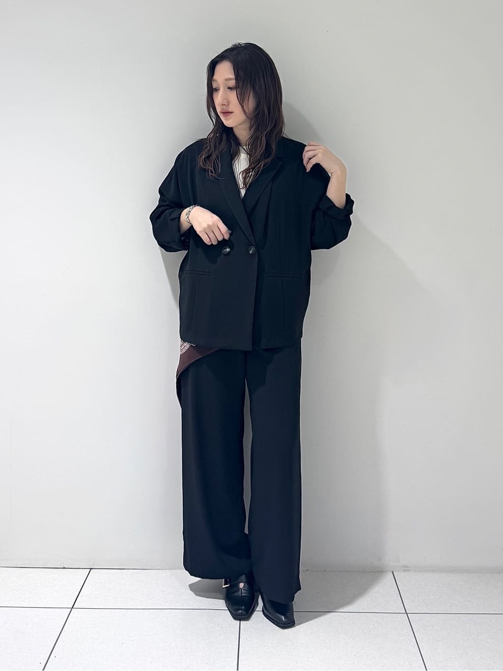 そんさんの「INDIVI｜【接触冷感／透湿／着る日傘】ドルマンダブルジャケット」を使ったコーディネート