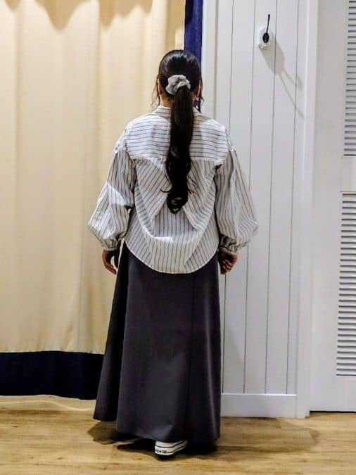 Haraさんの「Dessin｜【洗える】バルーンスリーブバンドカラーシャツ」を使ったコーディネート