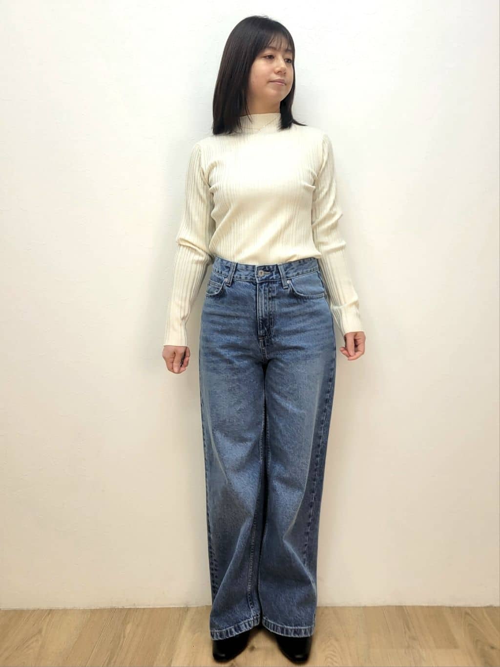 LISAさんの「OPAQUE.CLIP｜ランダムリブハイネックニット【洗濯機OK】」を使ったコーディネート