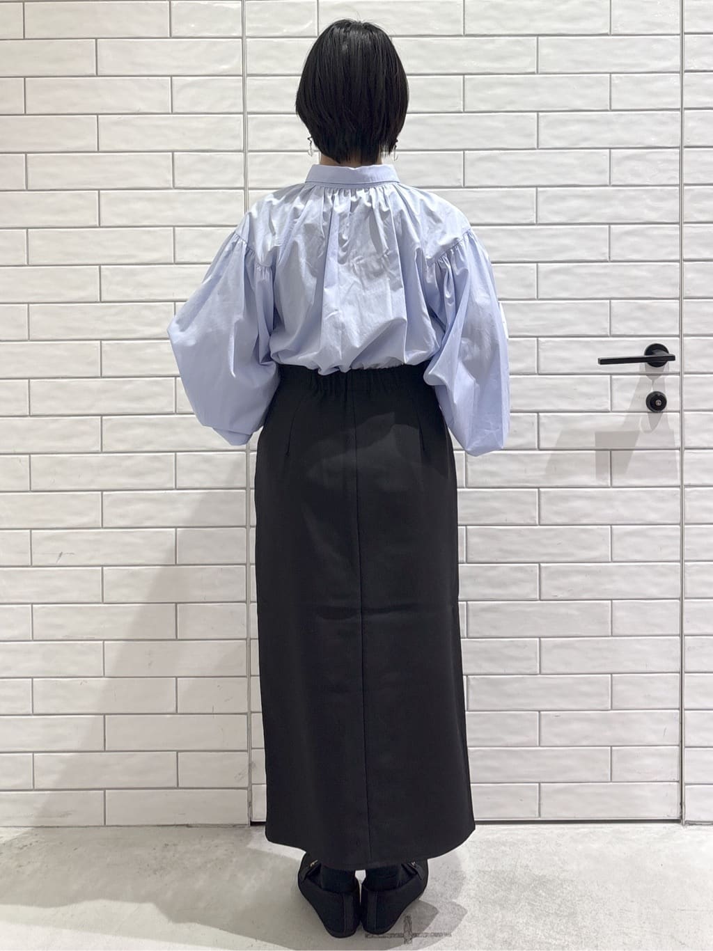ayumiさんの「OPAQUE.CLIP｜ボリュームスリーブシャツ【洗濯機OK】」を使ったコーディネート