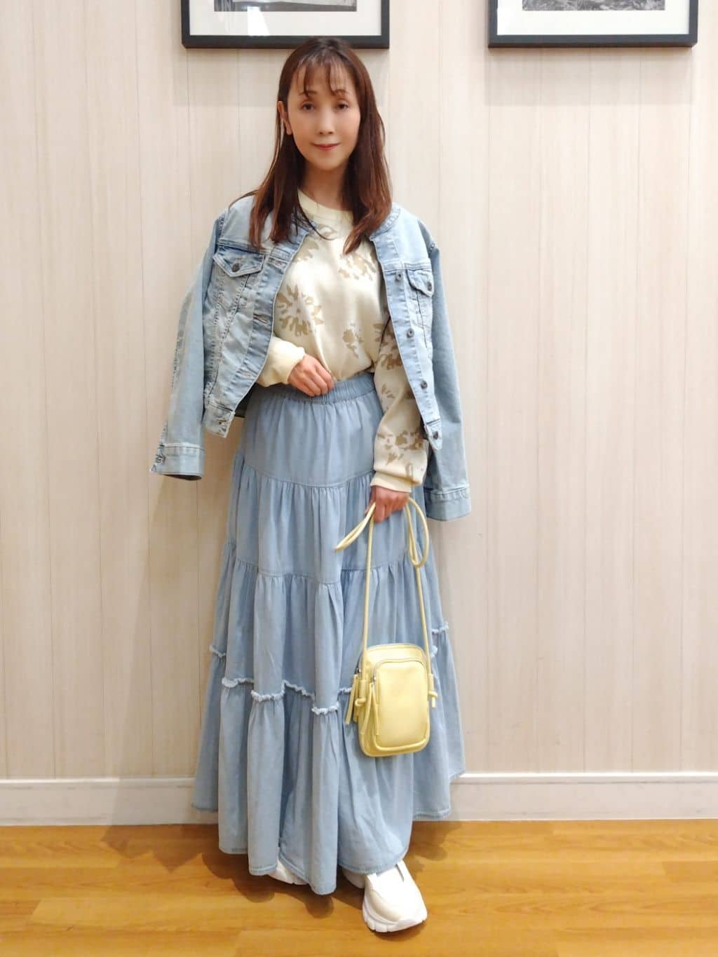 yseさんの「SHOO･LA･RUE｜【洗濯機可/S-LL】ゆるシルエット 甘すぎない　大人の花柄もちもちニット」を使ったコーディネート