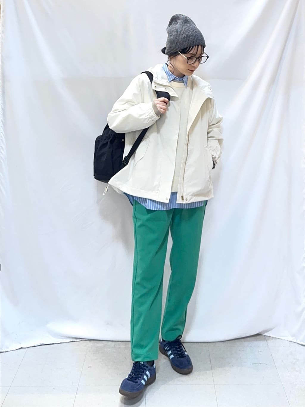 𝐇𝐢𝐫𝐨𝐦𝐢さんの「SHOO･LA･RUE｜【洗濯機可/S-LL/インしなくても着られる】1枚で決まる　レイヤード風スウェットライクニット」を使ったコーディネート