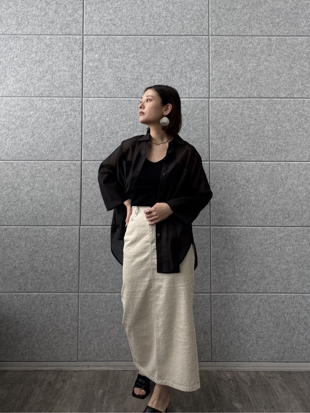 ayanoさんの「INDIVI｜【接触冷感】シアーコクーンブラウス」を使ったコーディネート