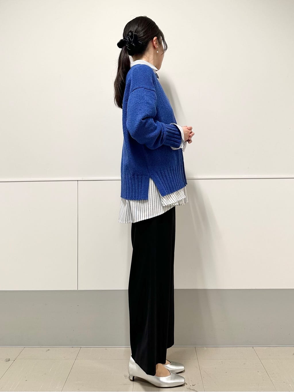 Momoさんの「Reflect｜【レイヤードにおすすめ◎】ロング丈リラクシーニット」を使ったコーディネート