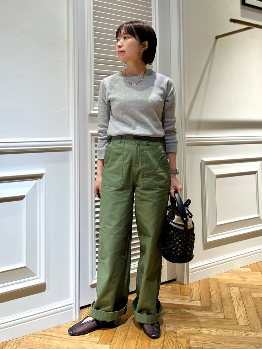 つじ まこさんの「DRESSTERIOR｜◆【otonaMUSE5月号掲載/3WAY】メッシュ＆キャンバス バケツBAG」を使ったコーディネート