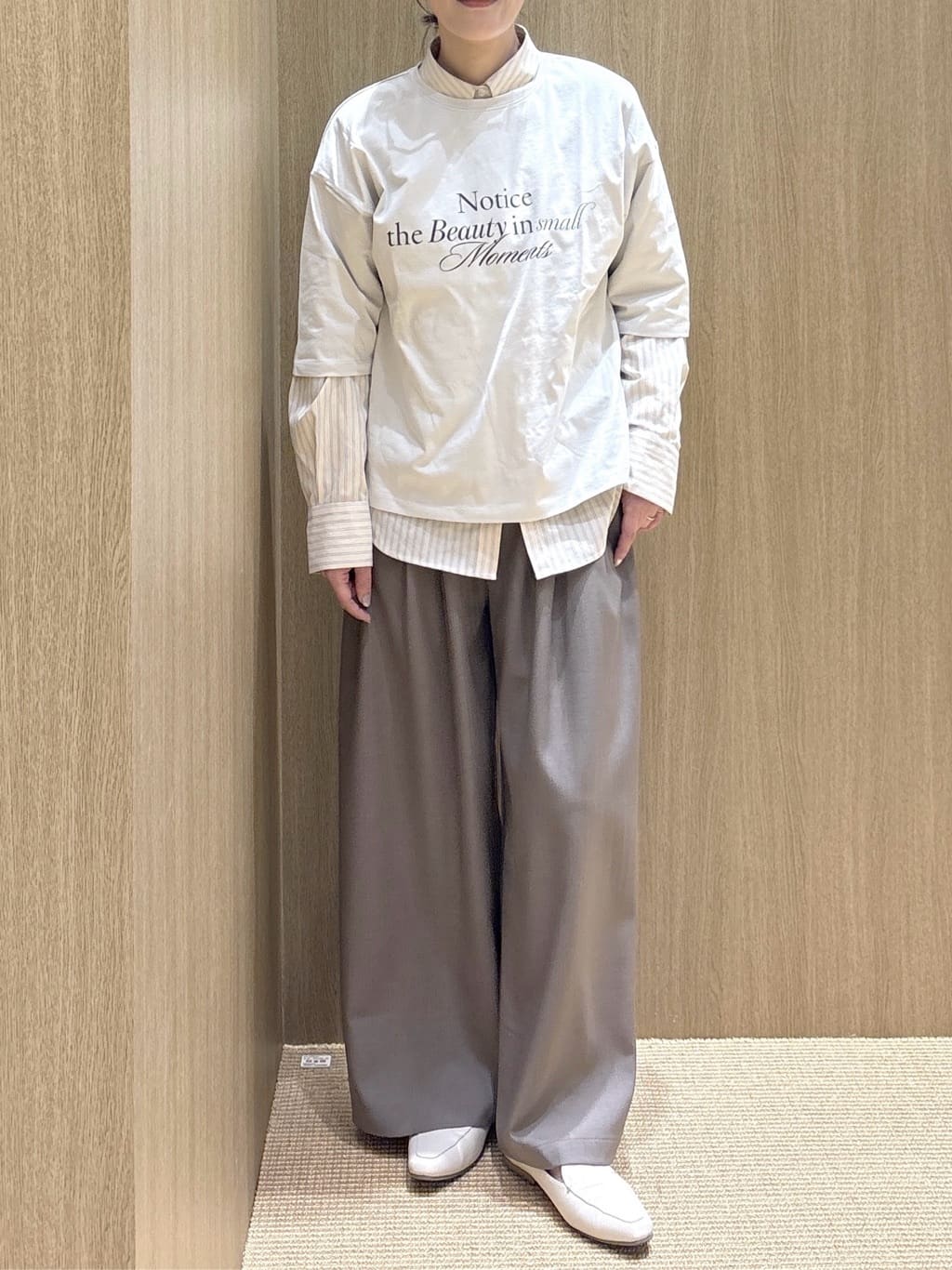 たけねぇさんの「OPAQUE.CLIP｜リラクシーロゴプリントTシャツ【洗濯機OK】」を使ったコーディネート