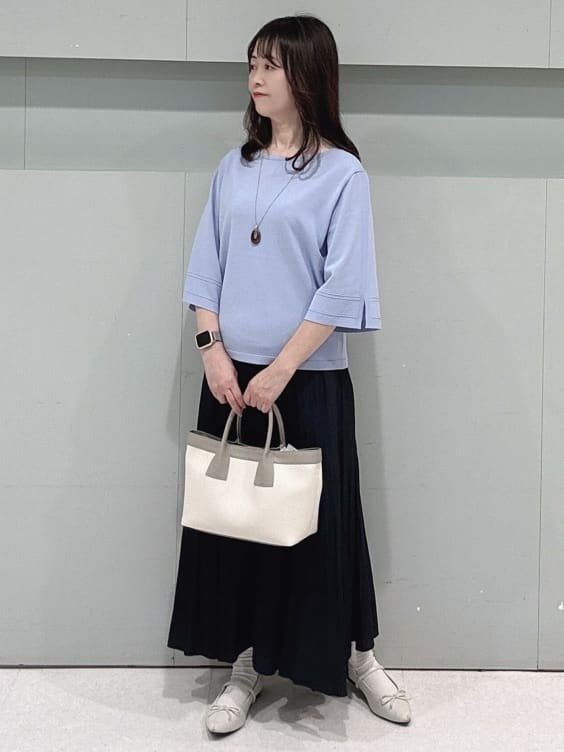 makiさんの「UNTITLED｜【定番人気/はっ水/洗える】タスランショートトレンチコート」を使ったコーディネート