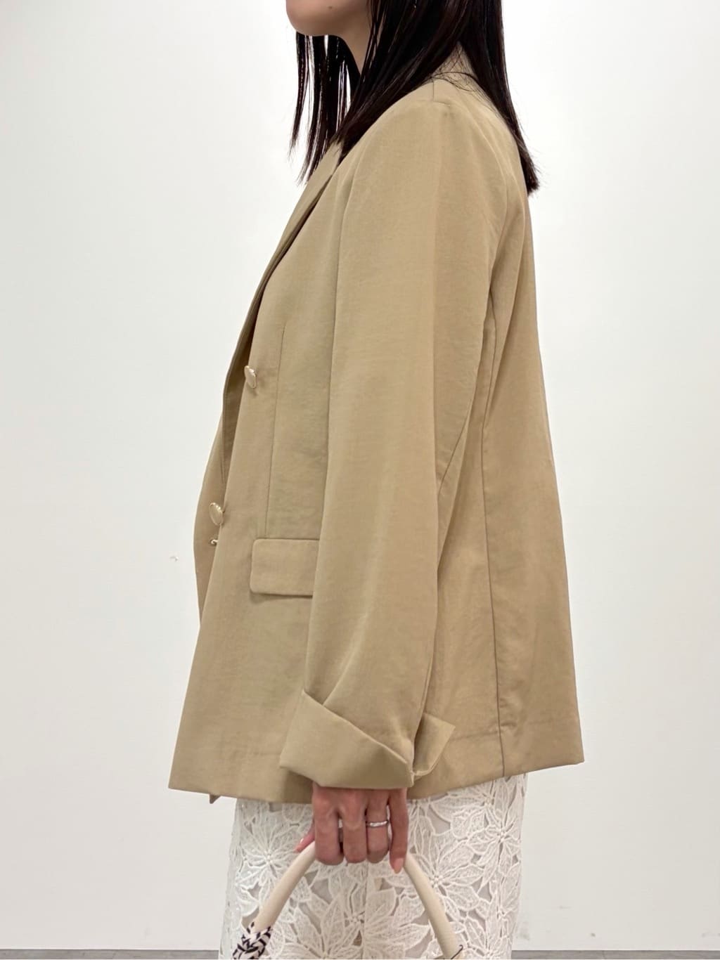kozuさんの「index｜《再入荷》ダブルブレストテーラードジャケット【接触冷感／吸水速乾／イージーアイロン／防シワ／洗濯機O」を使ったコーディネート