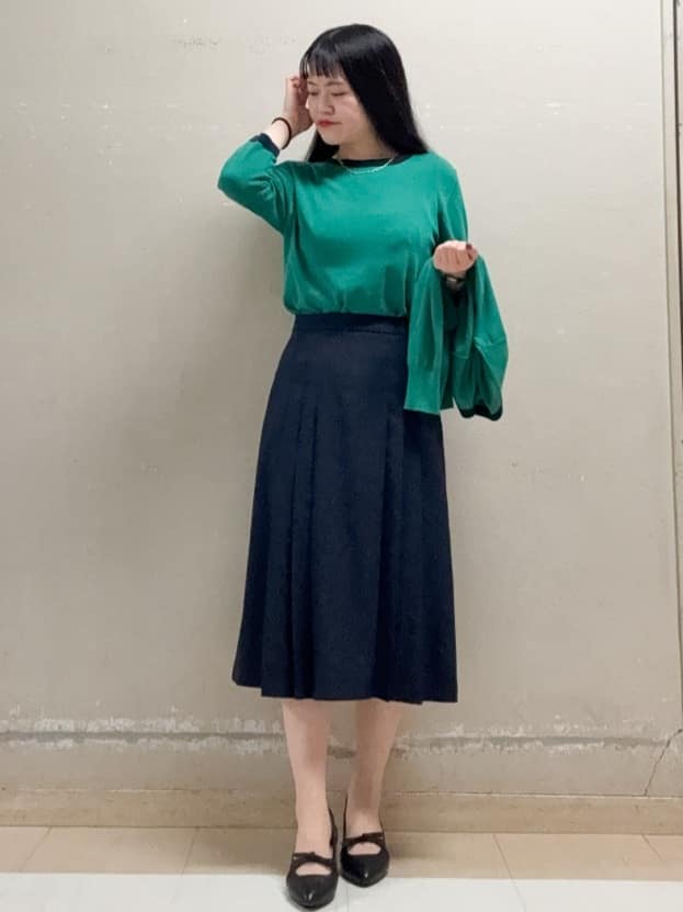  Aさんの「Reflect｜【アンサンブル可】バイカラーカーディガン」を使ったコーディネート