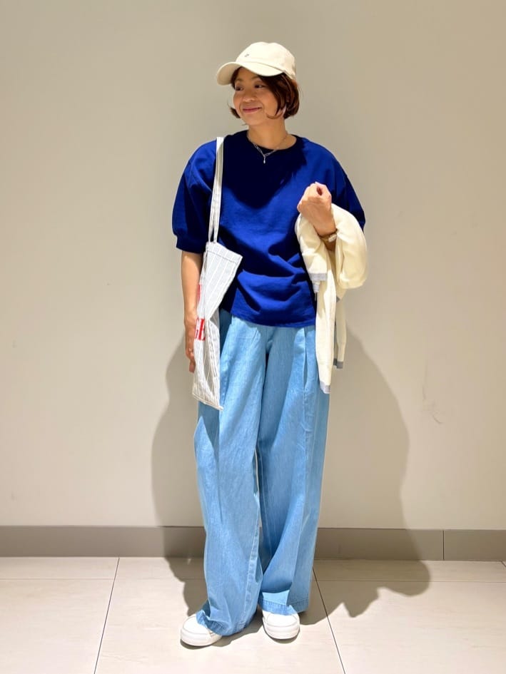 Haruさんの「Dessin｜【360度可愛い】バックヘンリーカットソー5分袖」を使ったコーディネート
