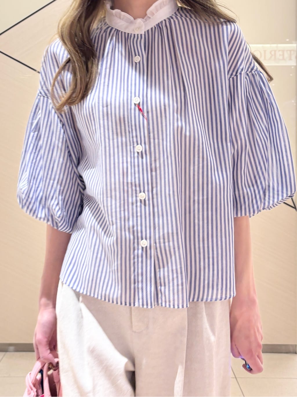 清水夏姫さんの「DRESSTERIOR｜◆【otonaMUSE5月号掲載/ウォッシャブル】ロンドンストライプクレリックブラウス」を使ったコーディネート