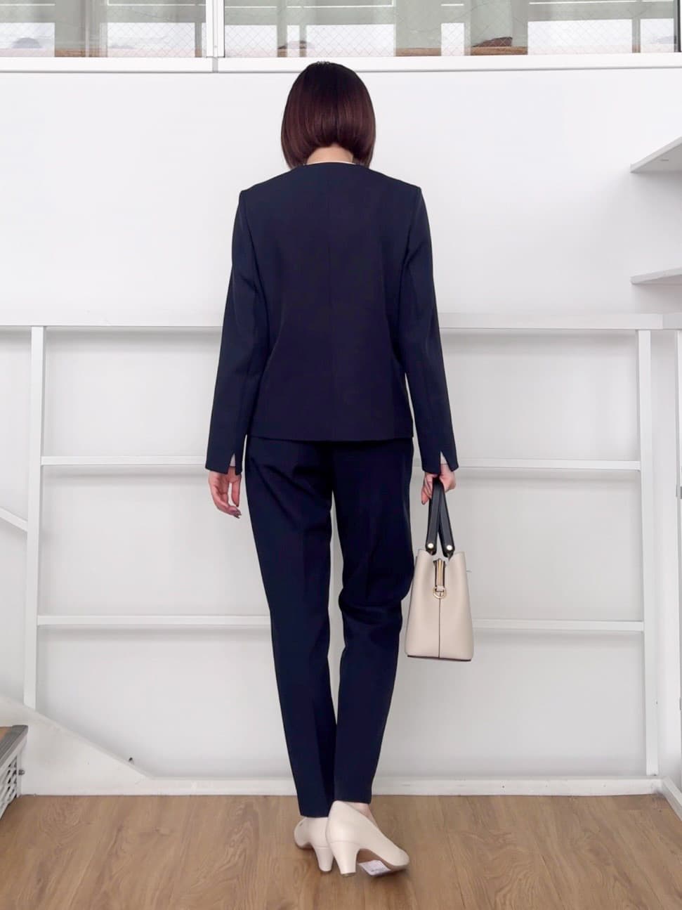 𝐜𝐡𝐢𝐤𝐚さんの「SHOO･LA･RUE｜【洗濯機可/UV/SS-3L】すっきり好印象 ノーカラージャケット」を使ったコーディネート