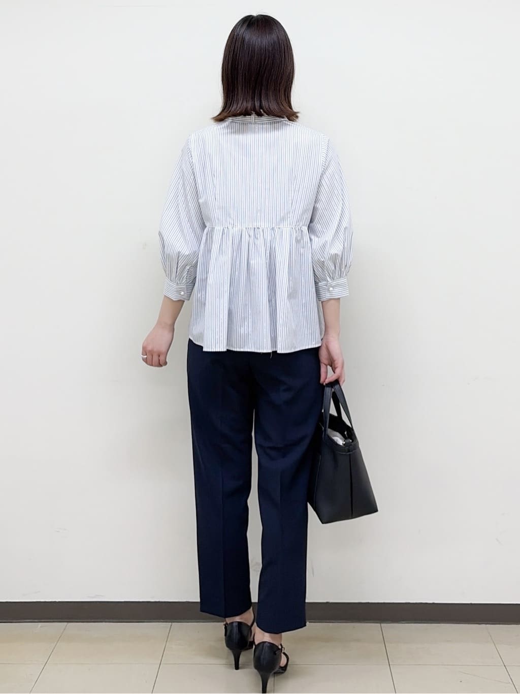 yurinaさんの「index｜ストレッチテーパードパンツ／セットアップ可【洗濯機OK／接触冷感／吸水速乾／防シワ】《SS～LL》」を使ったコーディネート