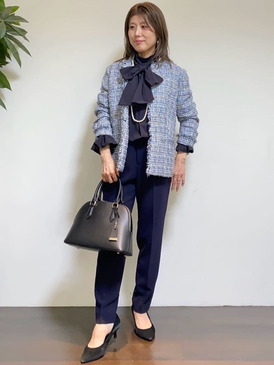 tomoさんの「UNTITLED｜【仕事着/スーツ】ファンシーツイード ジャケット」を使ったコーディネート
