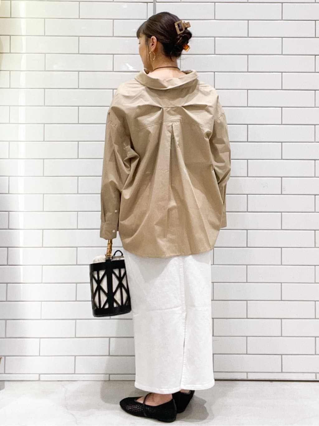 oiさんの「OPAQUE.CLIP｜バックシャンスキッパーシャツ【洗濯機OK】」を使ったコーディネート