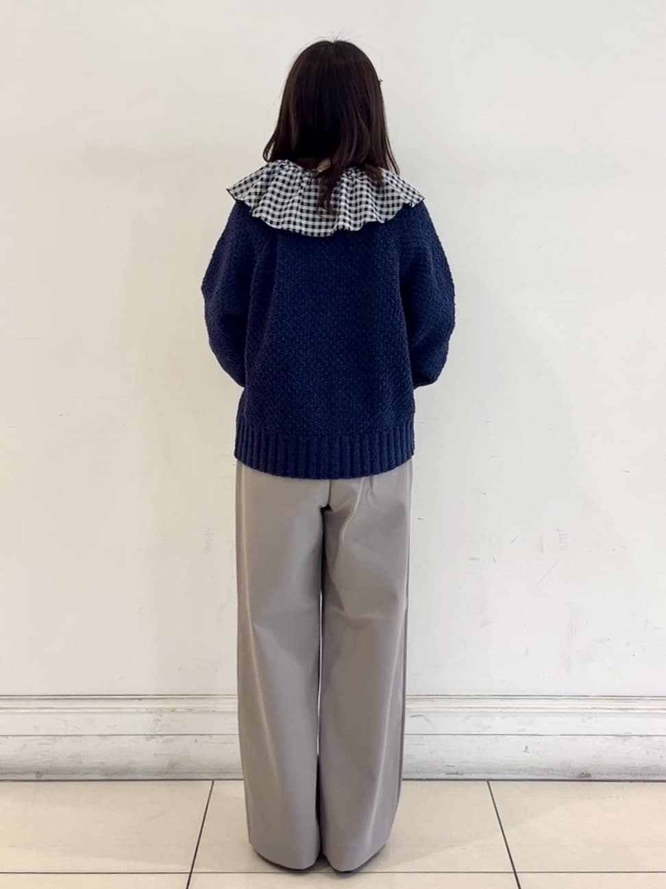 saito.さんの「grove｜高評価！【洗える】リラックスして着たい、Vネックカーディガン」を使ったコーディネート