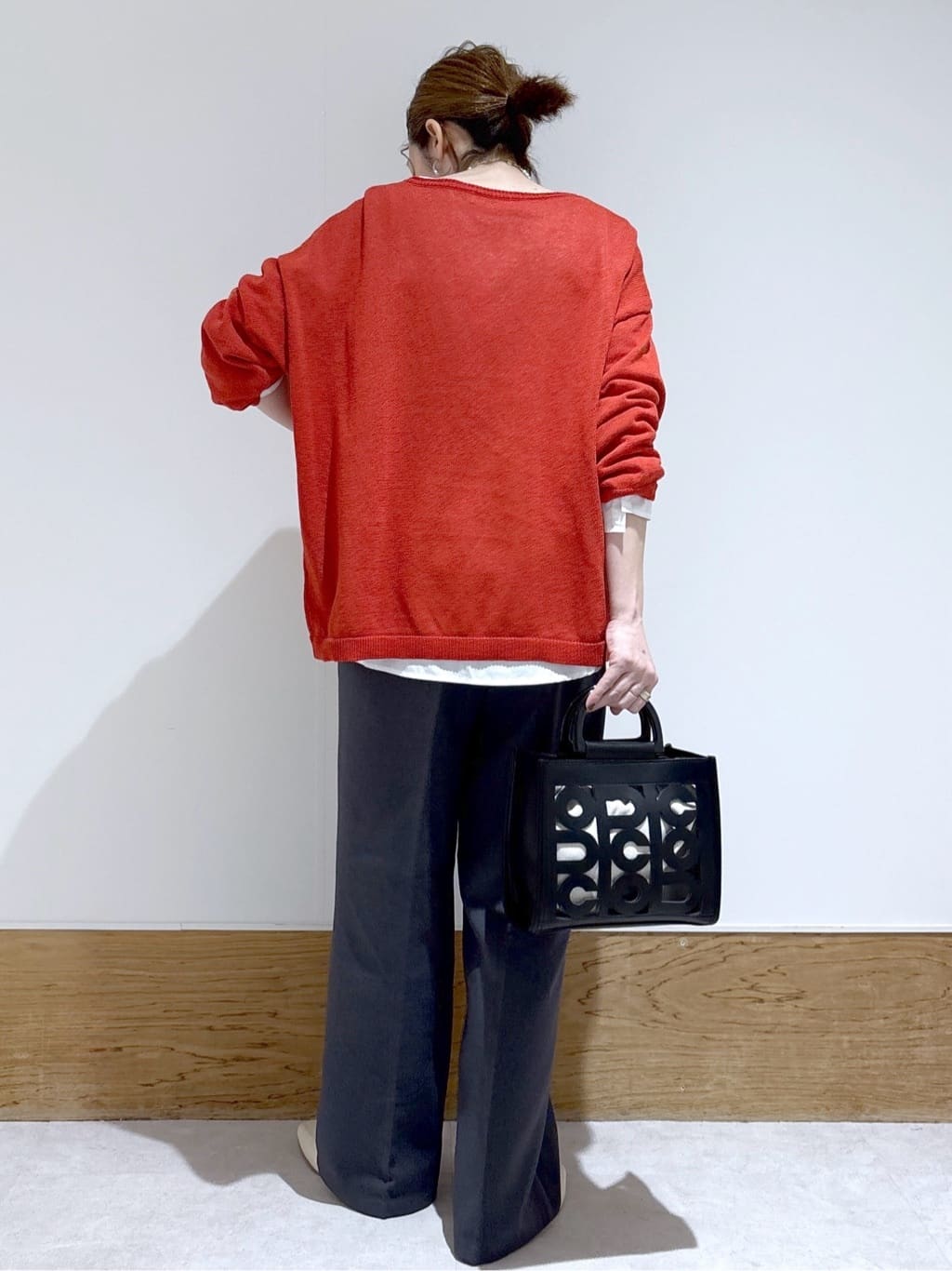 はなさんの「OPAQUE.CLIP｜麻混リラクシーニット【洗濯機OK】」を使ったコーディネート