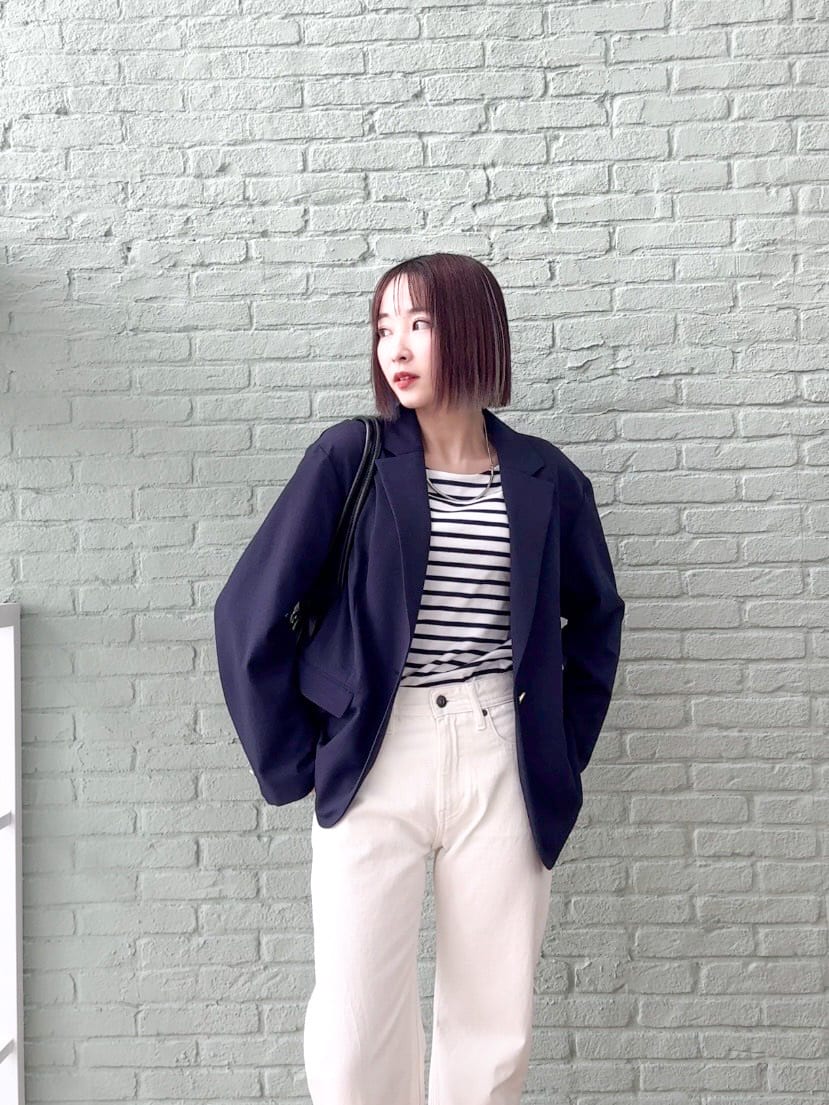 𝐜𝐡𝐢𝐤𝐚さんの「SHOO･LA･RUE｜【SHOO・LA・RUE DENIM/SS-LL】程よい厚みの ストレートデニムパンツ（10.5オン」を使ったコーディネート