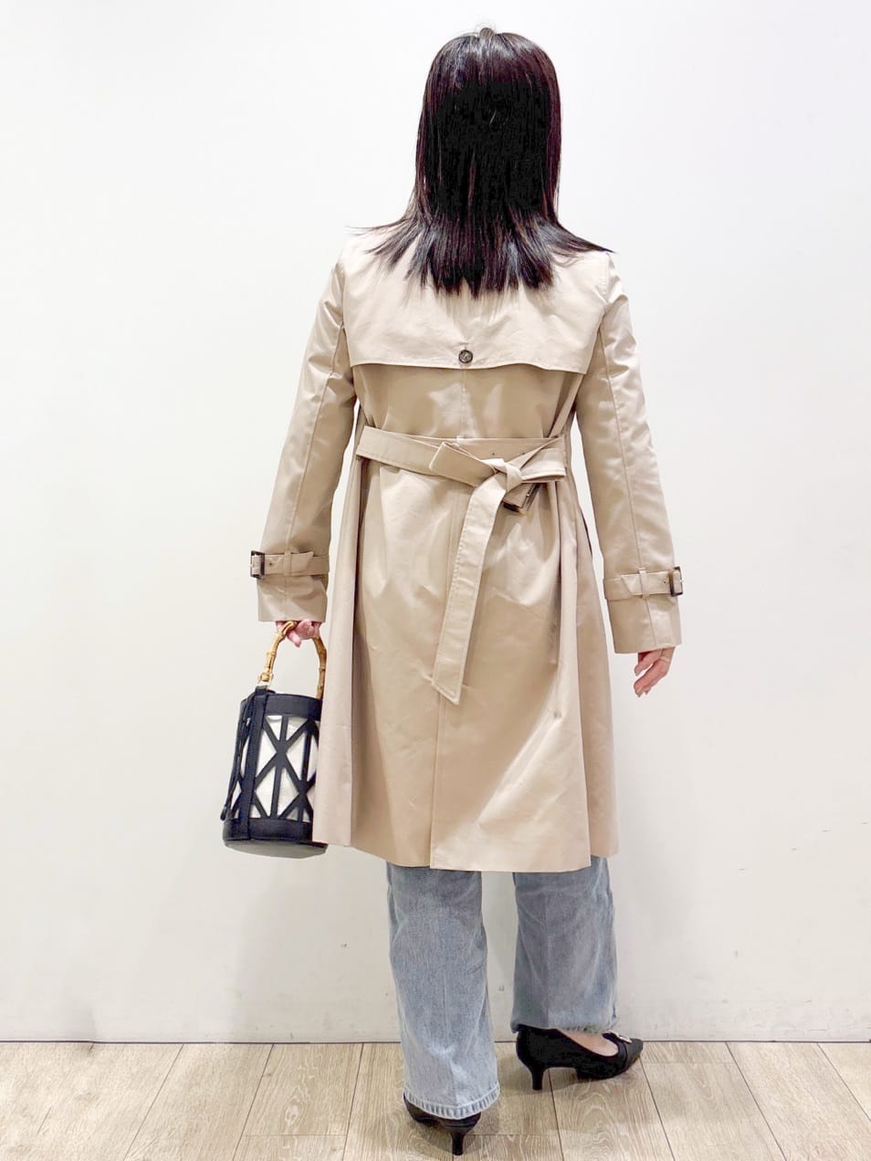 mameさんの「index｜撥水トレンチコート【洗濯機OK／花粉対応】《XS～3L》」を使ったコーディネート