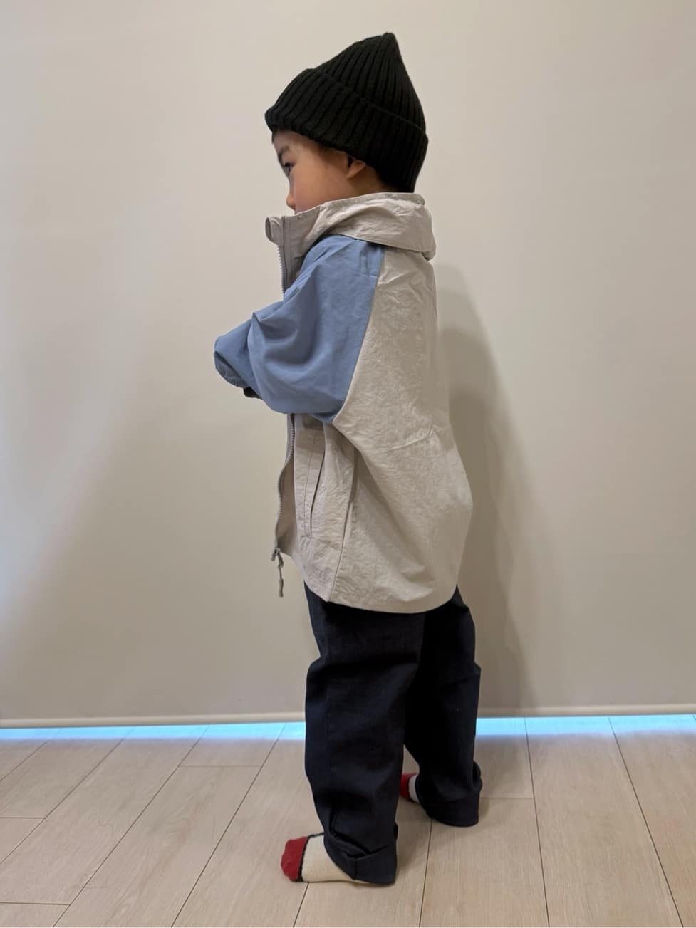 chさんの「THE SHOP TK｜【110－160】配色ナイロンブルゾン」を使ったコーディネート