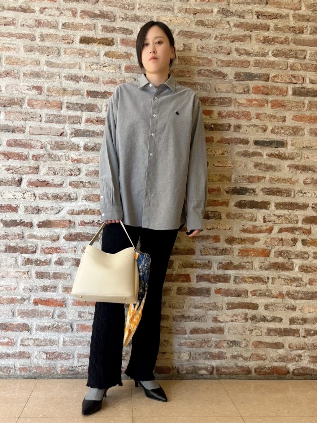しばさんの「THE SHOP TK｜【通勤にもデイリーにも】CAVIAN 金ボタンダブルブレストジャケット」を使ったコーディネート